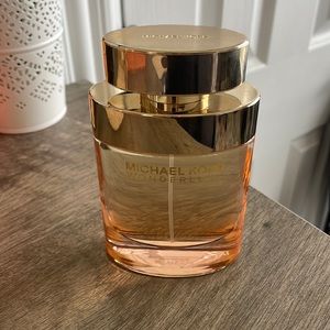 Michael Kors Wonderlust Perfume